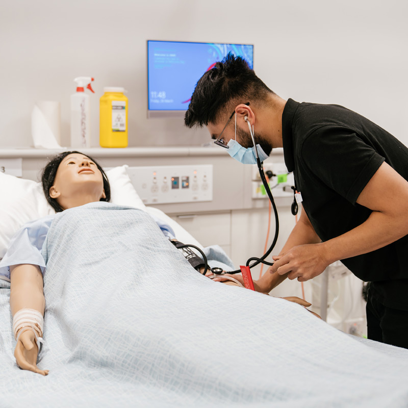 rmit-nursing-800x800.jpg